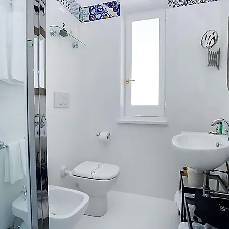 Casa Di Nocleg ze śniadaniem 4*